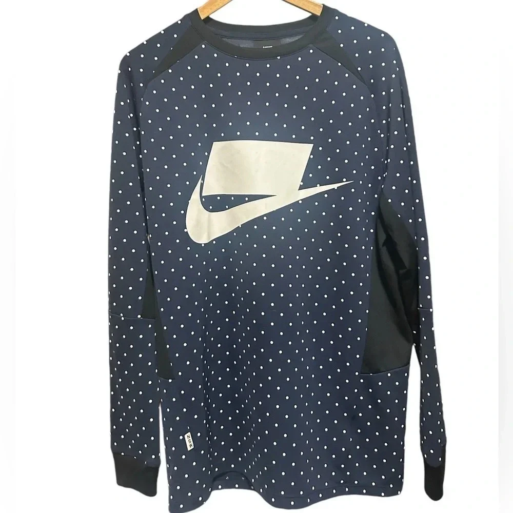 Nike NSW long sleeved mens size M blank logo crew in excellent condition - Picture 1 of 10